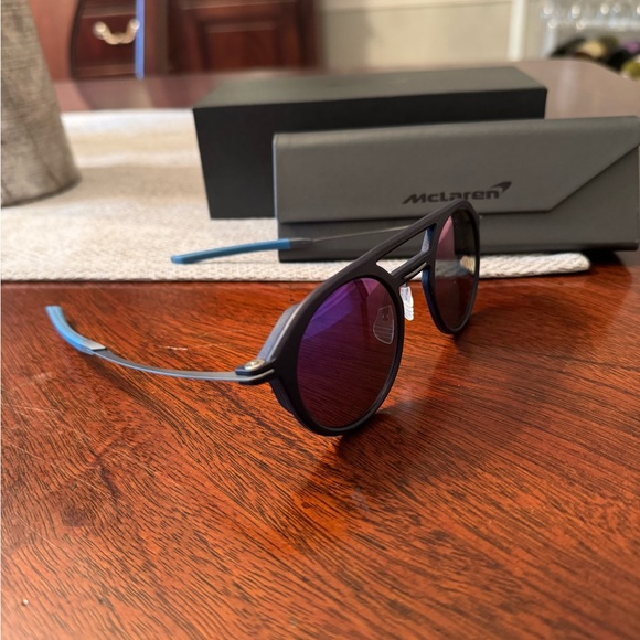 authentic McLaren sunglasses. - Picture 2 of 3
